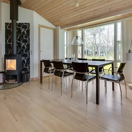 Three-bedroom Holiday In 度假居 Hals