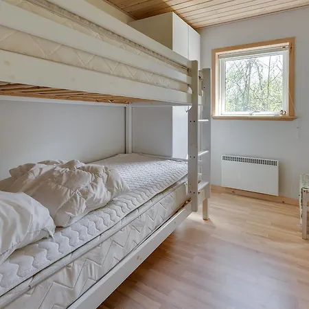 Three-bedroom Holiday In *